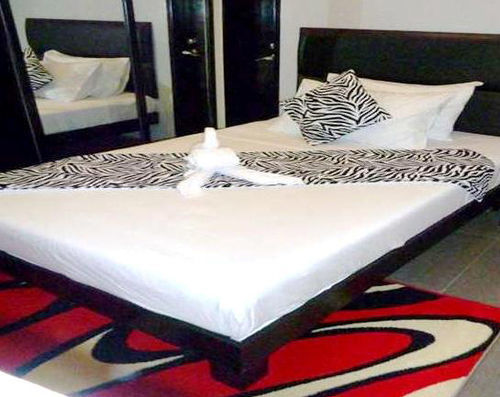มิกาซา ลอดจ์ Hotel โกรอน ภายนอก รูปภาพ