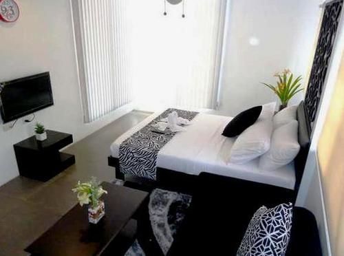 มิกาซา ลอดจ์ Hotel โกรอน ภายนอก รูปภาพ